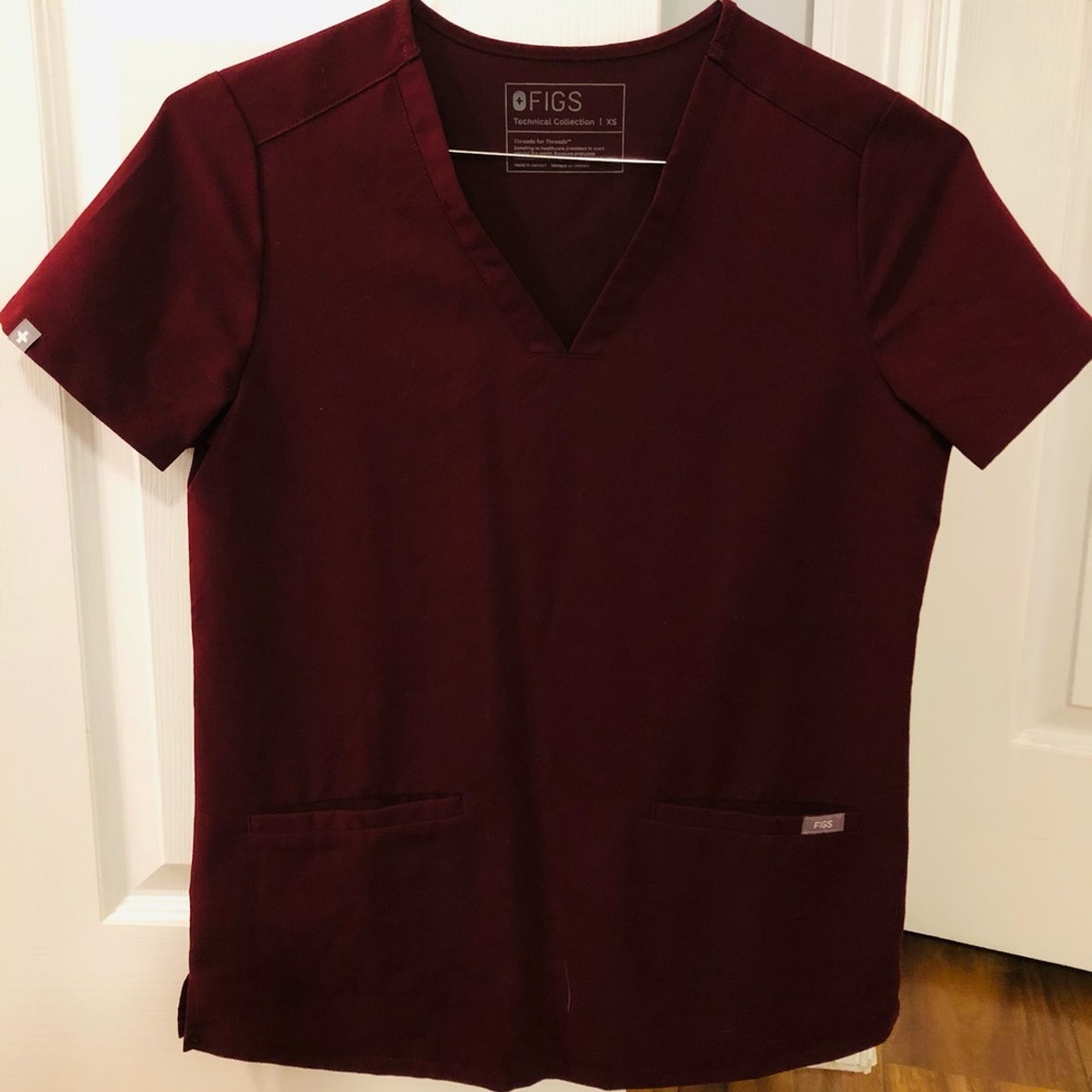 Figs burgundy casma